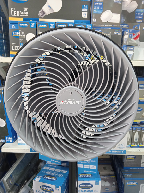 Ventilador Moxie Air.