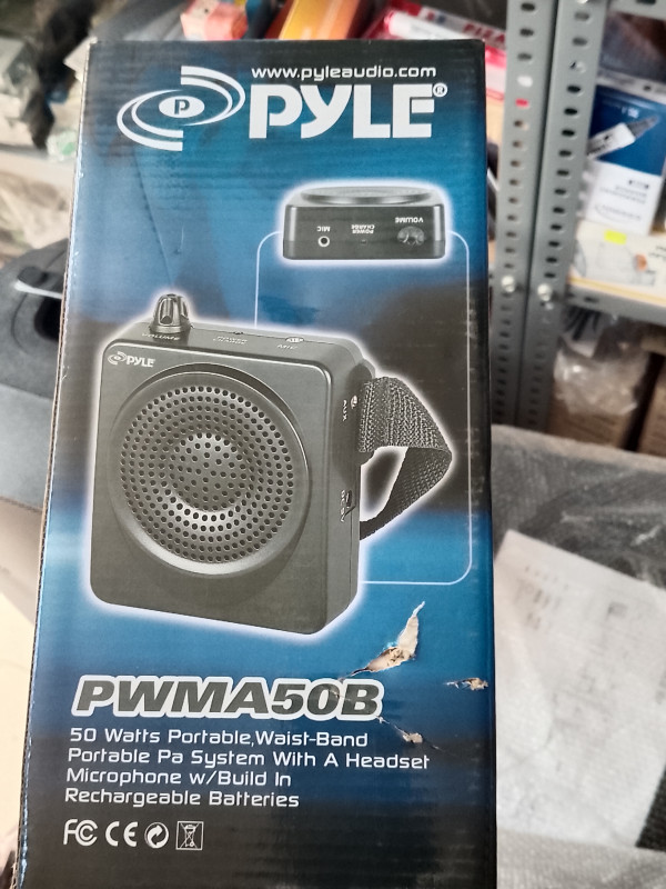 Sistema de Megafonía Portátil de Cintura PYLE PWMA50B