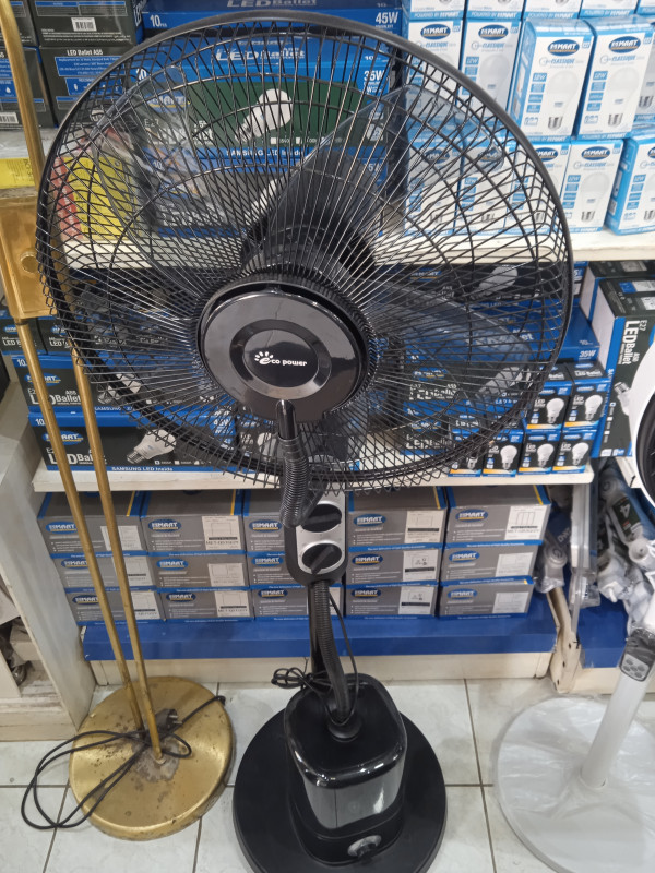 Ventilador con tanque de agua (climatizador) Eco Power.