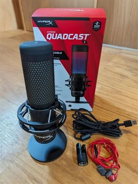 HyperX QuadCast S: micrófono de condensador USB RGB para PC, PS4, PS5 y Mac, soporte de choque antivibración, 4 patrones polares, filtro pop, control de ganancia, juegos, transmisión, podcasts, Twitch