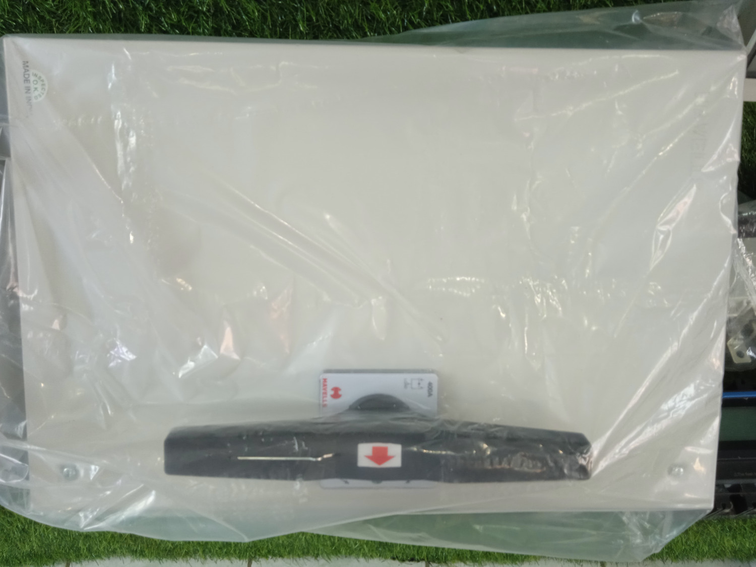 Inversor manual 4P400A Havells